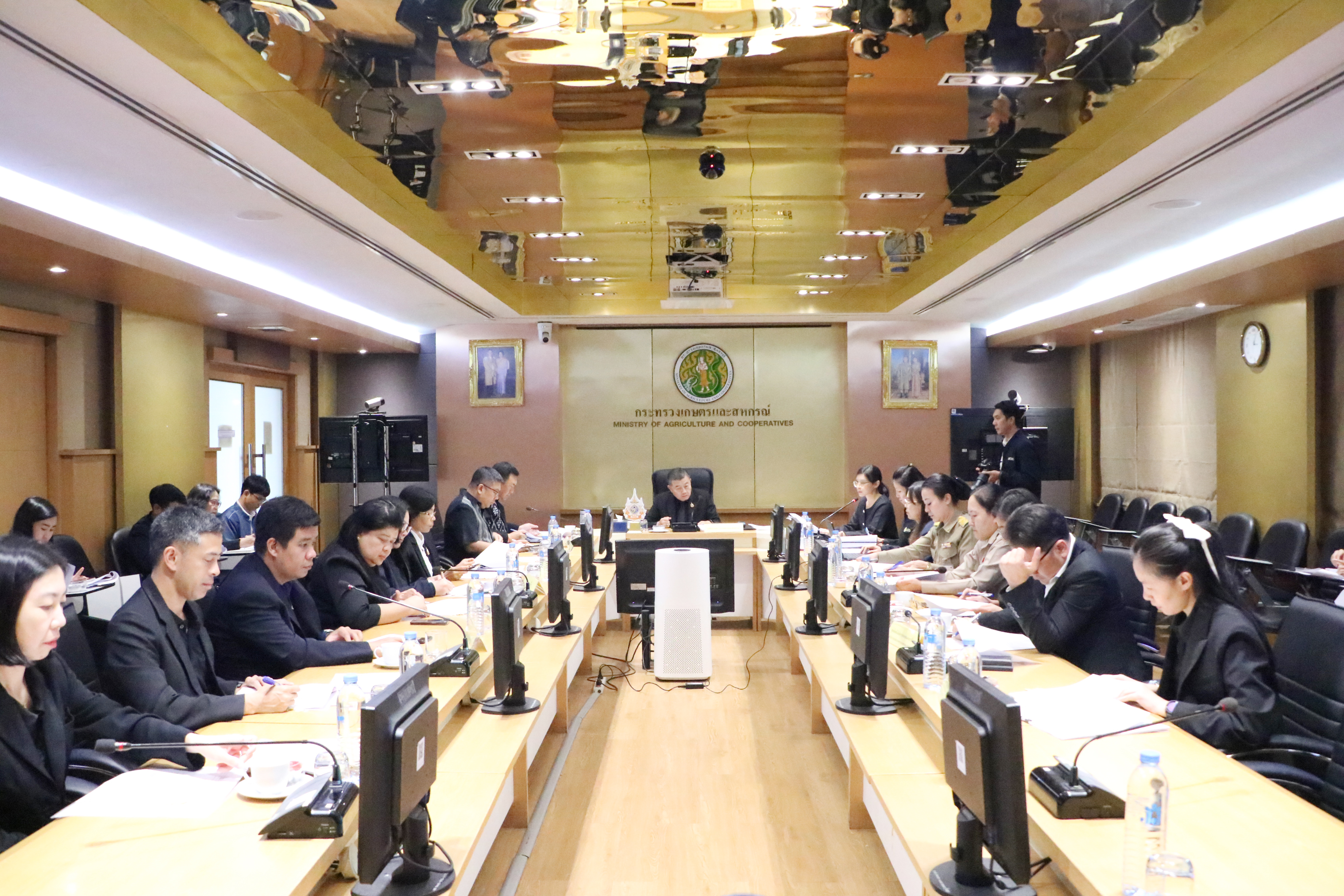 title - ส.ป.ก. ร่วมประชุม คกก. จิตอาสาพัฒนาคุณภาพชีวิตเพื่อความสุขของประชาชนและโครงการพิเศษ กษ. ครั้งที่ 2/2568